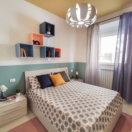 Casa Chiara In Centro Con Corte Privata San Benedetto del Tronto Exterior foto